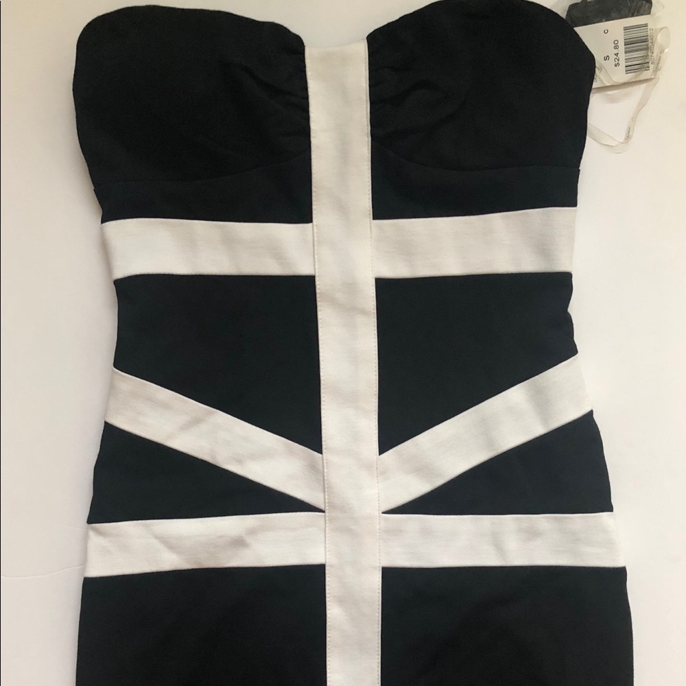 Black and white bandage strapless dress